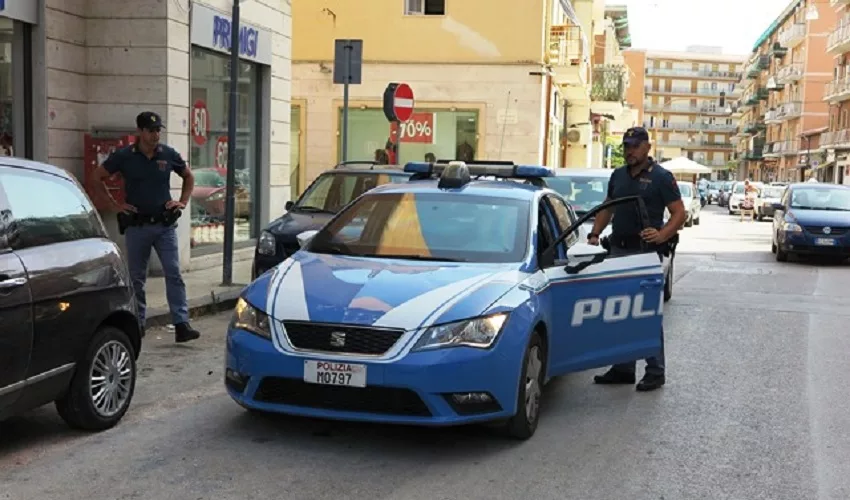 Controllo del territorio a Siracusa: una persona denunciata e un’altra segnalata volanti-sr
